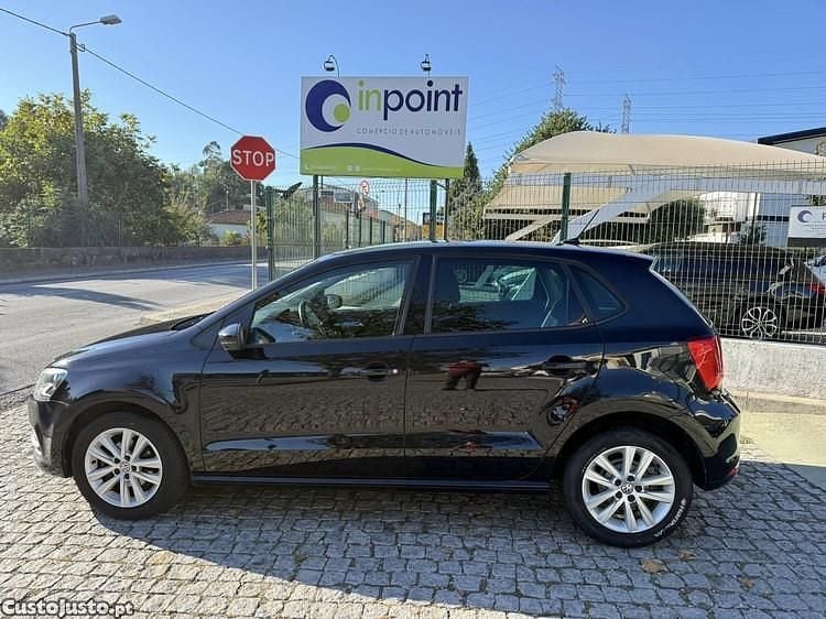 Usado VW Polo Trendline 95 HP (69 kW) 2017 Preto