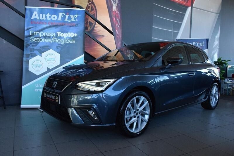 Usado Seat Ibiza FR 110 HP (80 kW) 2021 Preto Citadino