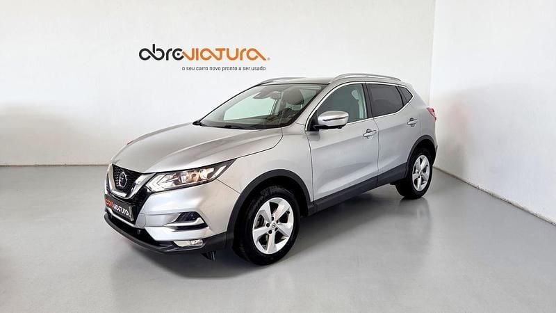 Cinzento Usado 2018 Nissan Qashqai N-Connecta SUV | € 21.000 (Preço justo) - Imagem 1/4