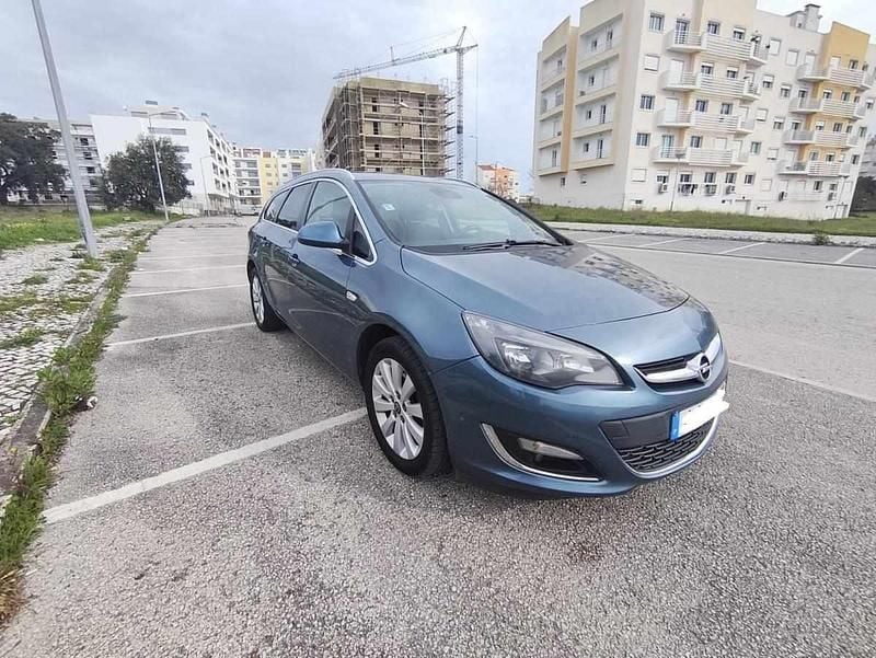 Usado Opel Astra 110 HP (80 kW) 2016 Azul Carrinha