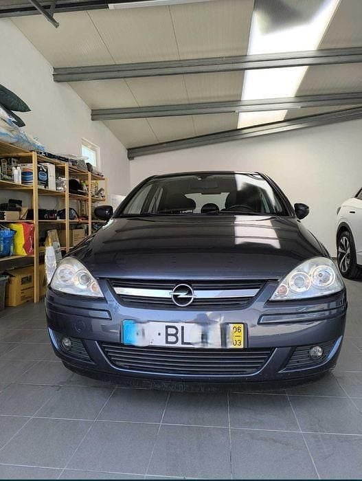 Usado 2006 Opel Corsa Sedan | € 2.850 (Preço justo) - Imagem 1/4