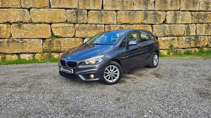 Usado BMW 216 Active Tourer Advantage 116 HP (85 kW) 2017 Cinza Monovolume