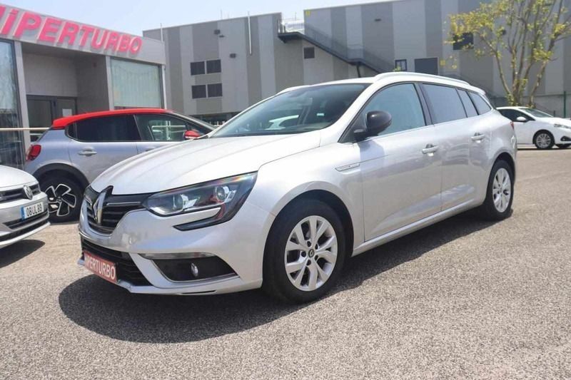 Cinzento Usado 2020 Renault Mégane IV Carrinha | € 15.900 (Preço justo) - Imagem 1/4