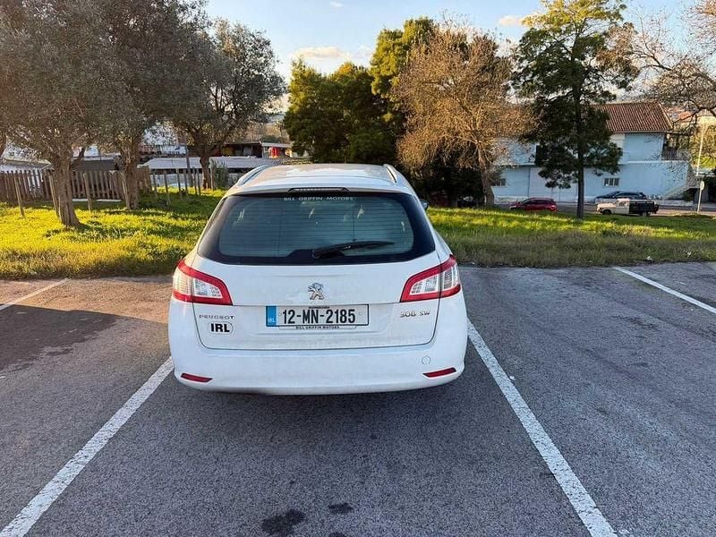 Usado Peugeot 508 Allure 140 HP (102 kW) 2012 Sedan