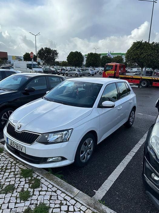 Usado 2018 Skoda Fabia Sedan | € 5.700 (Super Preço) - Imagem 1/2