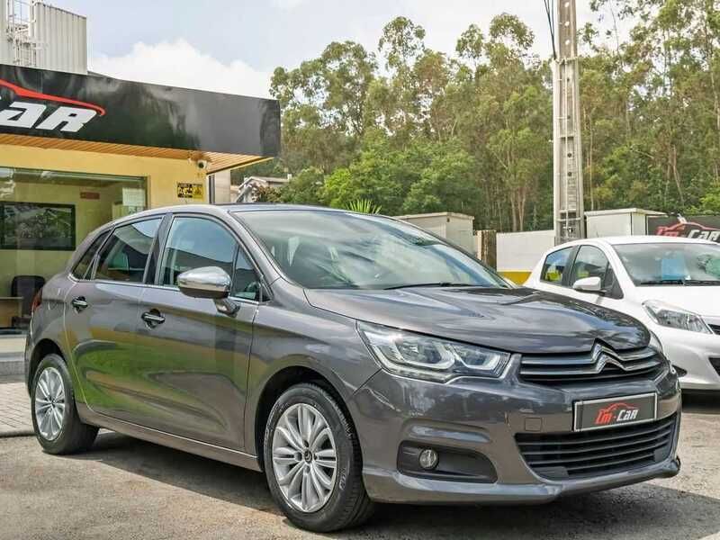 Cinzento Usado 2015 Citroën C4 | € 11.990 (Preço justo) - Imagem 1/4
