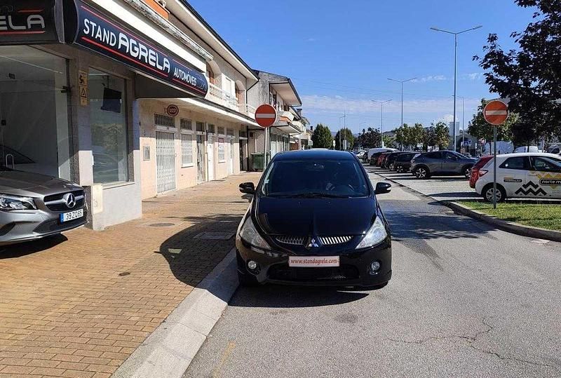 Usado Mitsubishi Grandis 136 HP (100 kW) 2006 Preto Monovolume