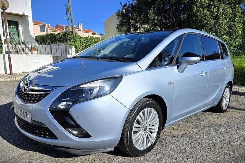 Usado 2015 Opel Zafira Innovation Monovolume | € 9.450 (Super Preço) - Imagem 1/4