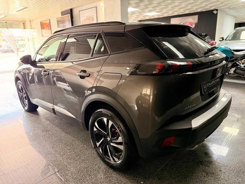 Usado Peugeot 2008 Allure 130 HP (95 kW) 2022 Cinza SUV