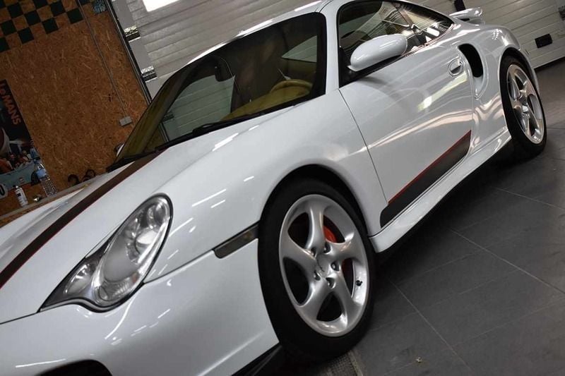 Usado Porsche 911 Turbo 420 HP (308 kW) 2001 Branco Coupé