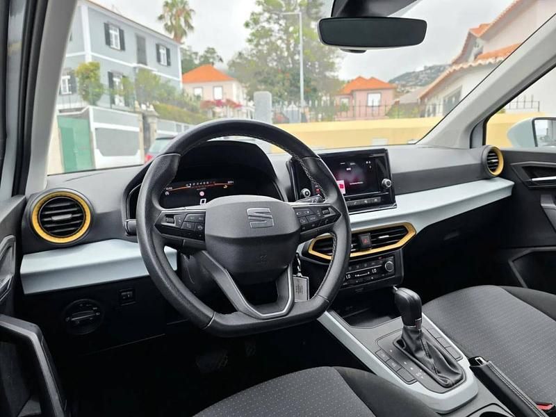 Usado Seat Arona 115 HP (84 kW) 2024 Branco SUV