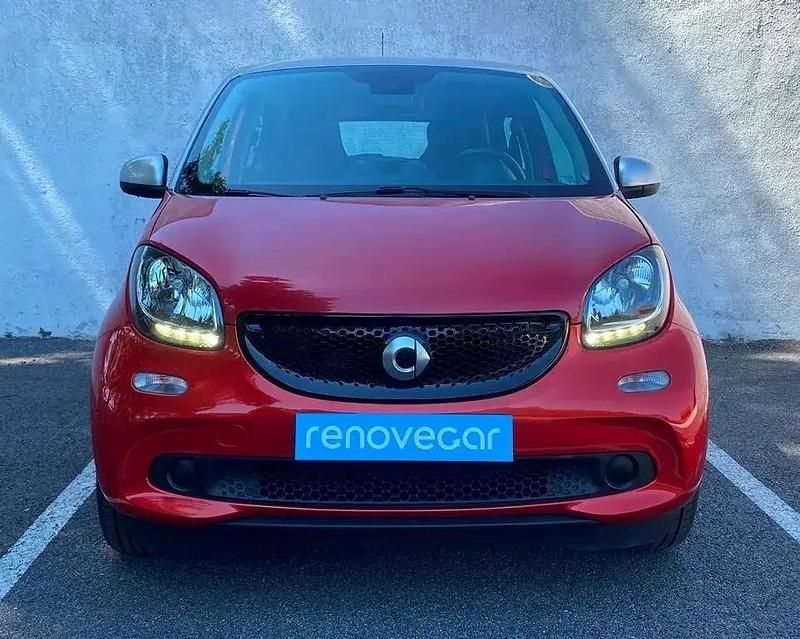 Usado Smart ForFour Prime 71 HP (52 kW) 2016 Vermelho Citadino