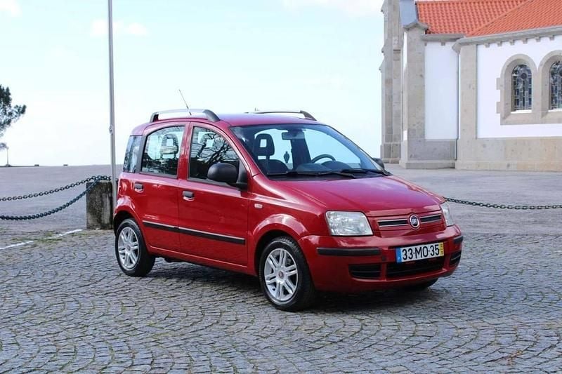 Usado Fiat Panda Life 69 HP (50 kW) 2011 Vermelho Citadino