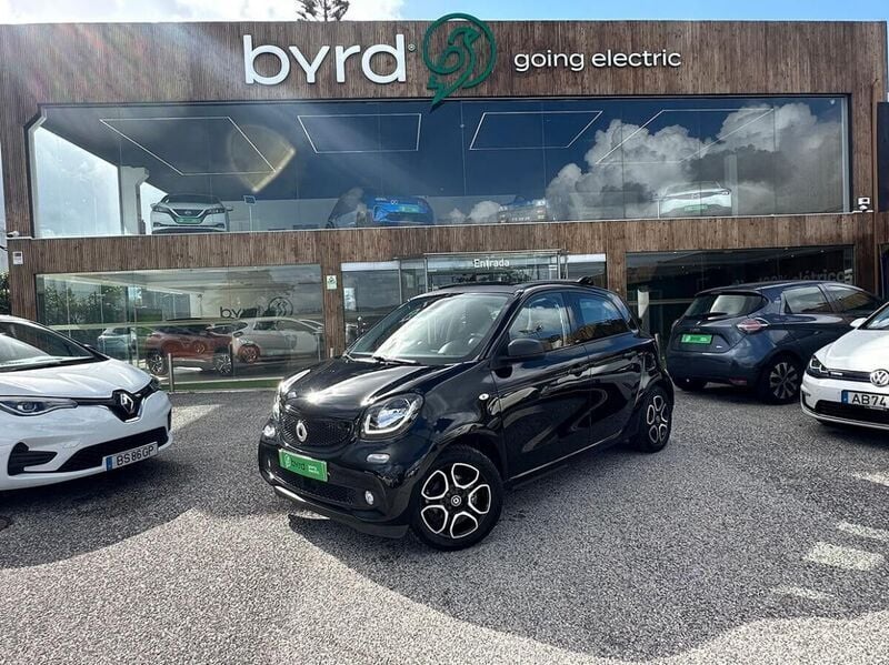 Preto Usado 2018 Smart ForFour Electric Drive | € 11.900 (Preço justo) - Imagem 1/4
