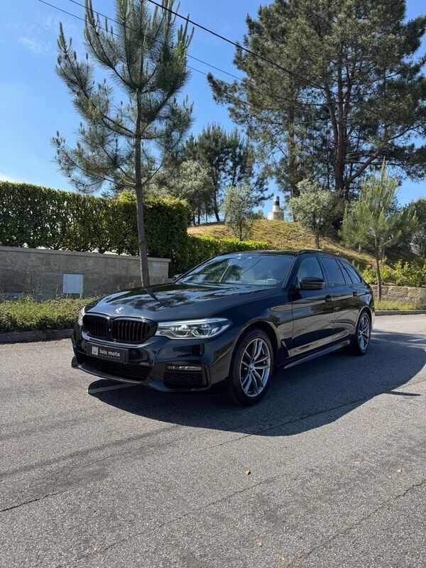 Preto Usado 2018 BMW 520 Carrinha | € 29.400 (Preço justo) - Imagem 1/4