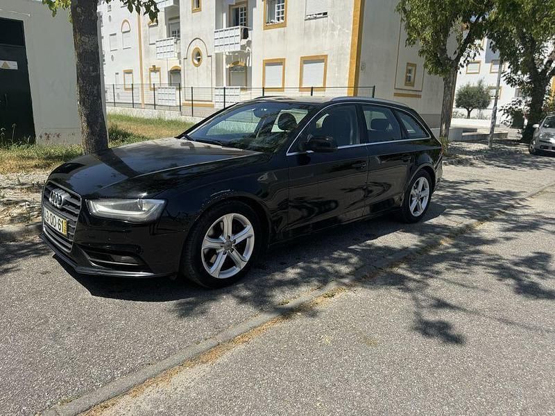 Usado 2012 Audi A4 Carrinha | € 7.950 - Imagem 1/4
