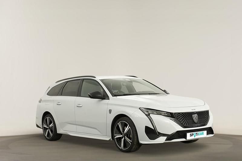 Usado Peugeot 308 SW GT 130 HP (95 kW) 2024 Branco Carrinha