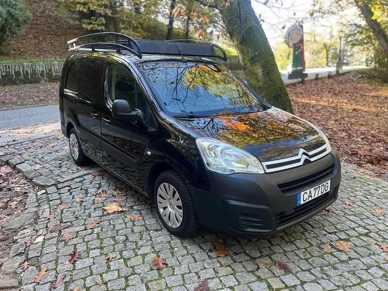 Preto Usado 2017 Citroën Berlingo | € 10.900 (Preço justo) - Imagem 1/4