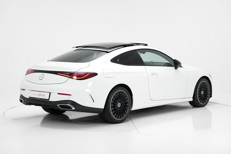 Usado Mercedes 200 204 HP (150 kW) 2024 Branco