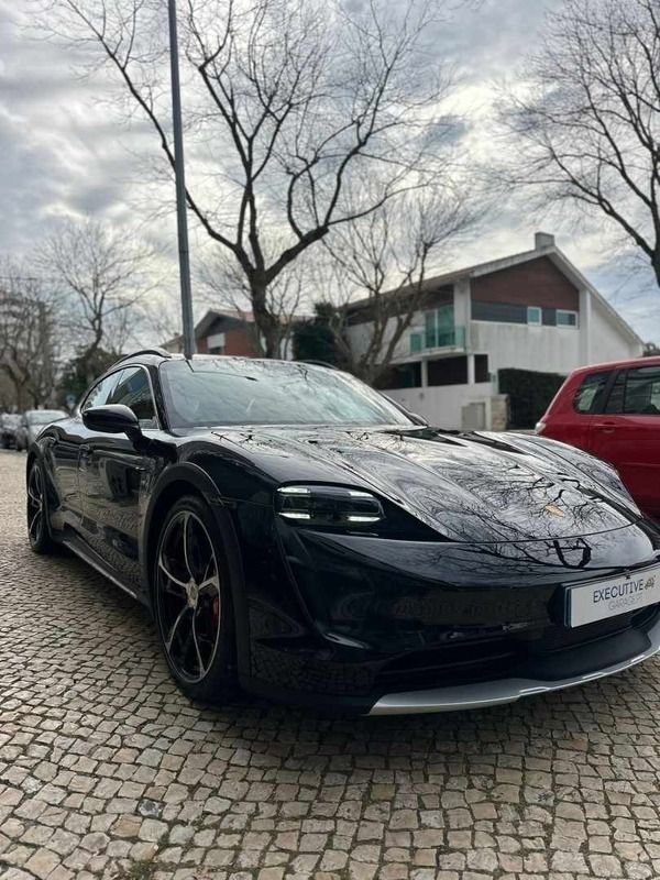 Preto Usado 2023 Porsche Taycan 4S Sedan | € 98.500 (Super Preço) - Imagem 1/4