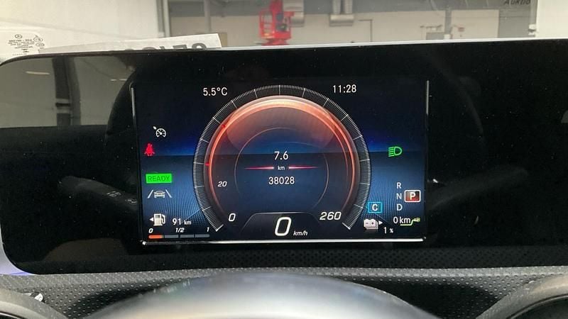 Usado Mercedes A250 AMG line 218 HP (160 kW) 2020 Preto