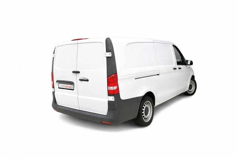 Usado Mercedes e-Vito 85 kW (116 HP) 2021 Branco Monovolume