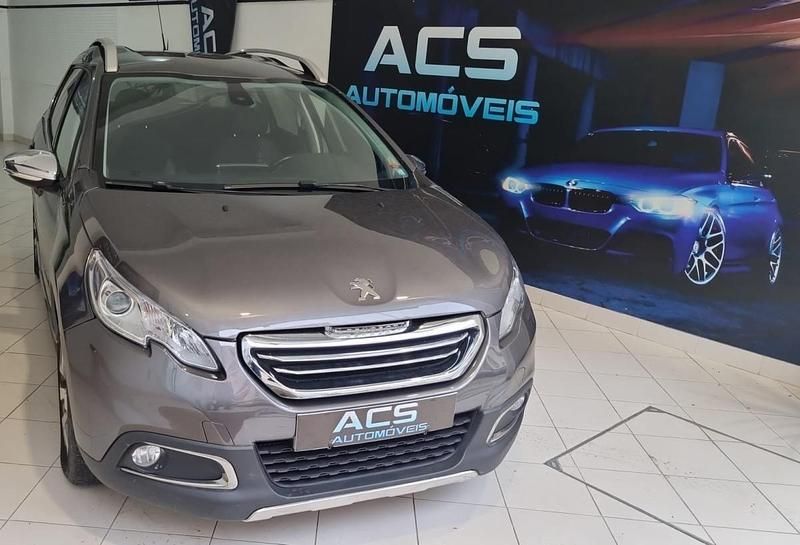 Cinzento Usado 2013 Peugeot 2008 SUV | € 11.900 (Preço justo) - Imagem 1/4