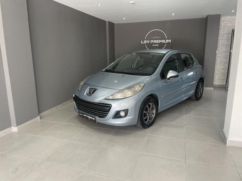 Azul Usado 2010 Peugeot 207 | € 4.800 (Bom preço) - Imagem 1/4