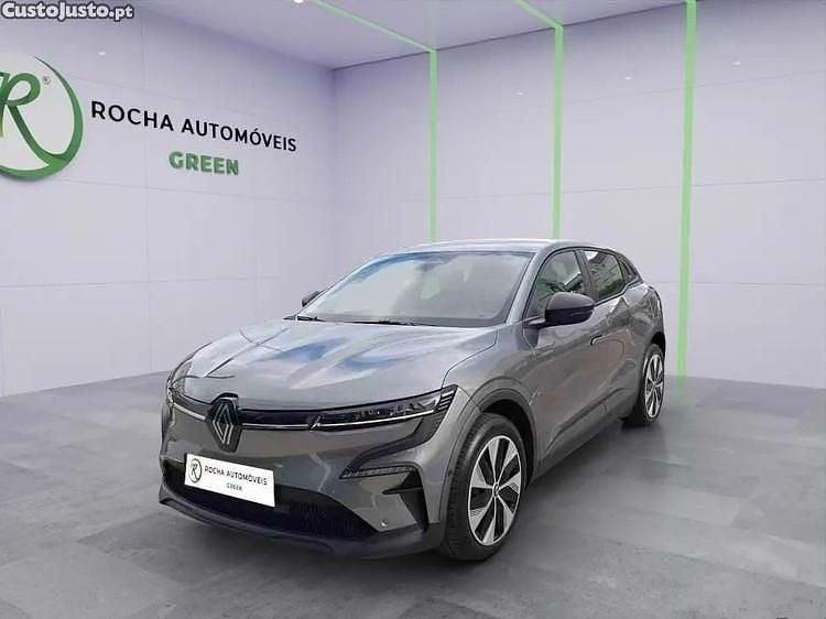 Cinza Usado 2022 Renault Mégane Equilibre SUV | € 22.999 (Super Preço) - Imagem 1/1