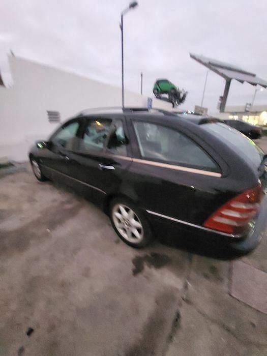 Usado Mercedes C200 Avantgarde 2003 Sedan