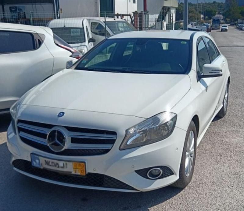 Usado 2013 Mercedes A180 Sedan | € 11.000 (Preço elevado) - Imagem 1/4