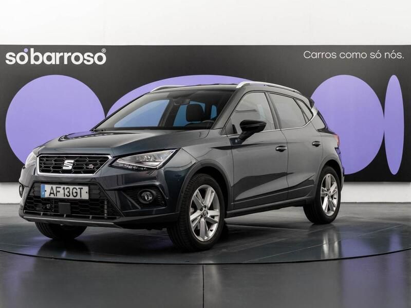 Cinza Usado 2021 Seat Arona FR SUV | € 17.990 (Preço justo) - Imagem 1/4