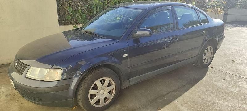 Usado 1997 VW Passat Sedan | € 2.450 (Preço justo) - Imagem 1/4