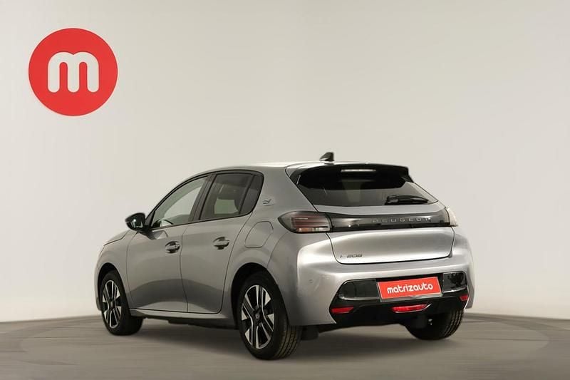 Usado Peugeot e-208 Allure 114 kW (156 HP) 2025 Citadino