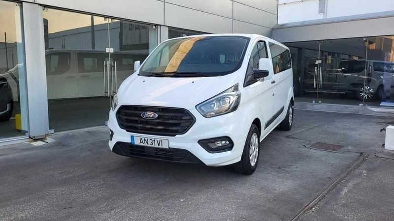 Branco Usado 2022 Ford Tourneo Carrinha | € 34.950 - Imagem 1/4