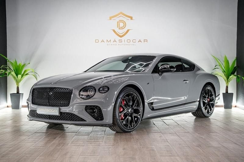 Cinza Usado 2023 Bentley Continental GT Coupé | € 299.900 - Imagem 1/4