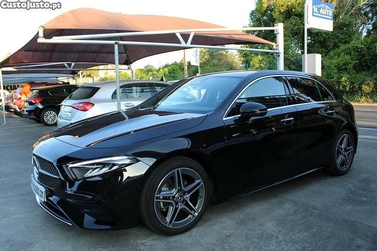 Preto Usado 2023 Mercedes A200 AMG Citadino | € 33.900 (Preço elevado) - Imagem 1/1