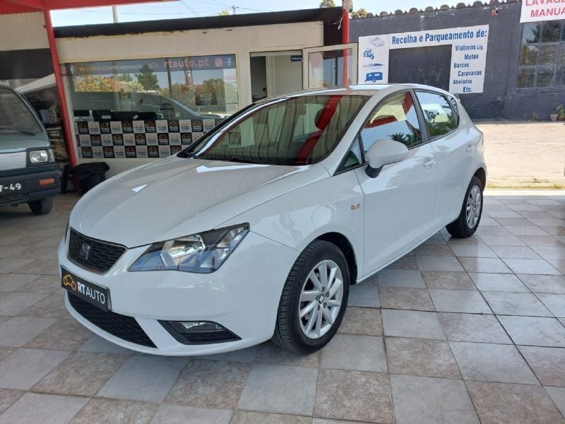Branco Usado 2015 Seat Ibiza | € 13.490 (Caro) - Imagem 1/4