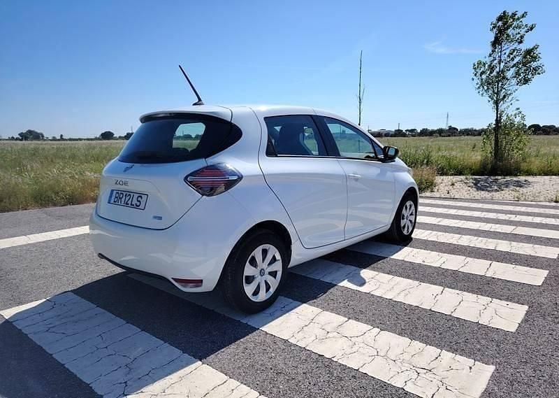 Usado Renault Zoe 80 kW (109 HP) 2020 Branco Citadino