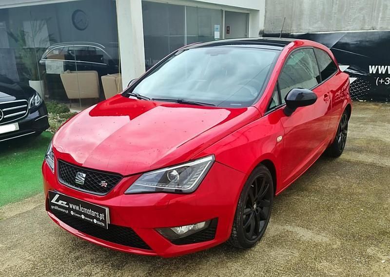 Vermelho Usado 2014 Seat Ibiza | € 9.600 (Preço justo) - Imagem 1/4