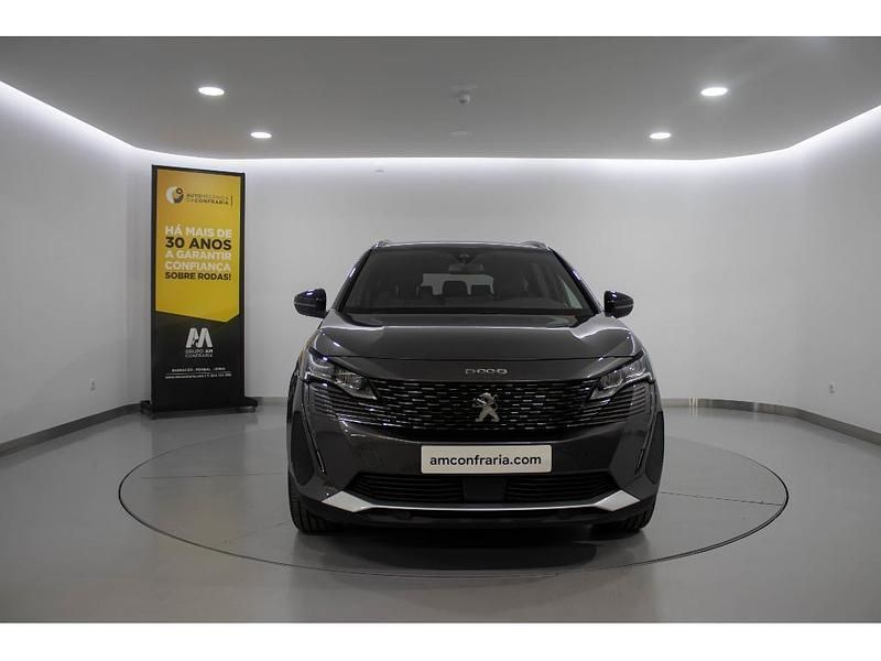 Usado Peugeot 5008 130 HP (95 kW) 2024 Cinzento Monovolume