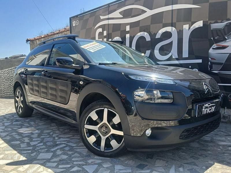 Preto Usado 2016 Citroën C4 PureTech SUV | € 9.999 (Super Preço) - Imagem 1/4