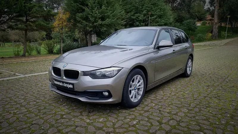 Usado BMW 318 Advantage 150 HP (110 kW) 2017 Preto Carrinha
