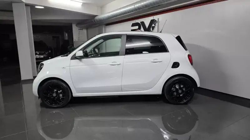 Usado Smart ForFour Electric Drive Brabus 60 kW (82 HP) 2019 Branco