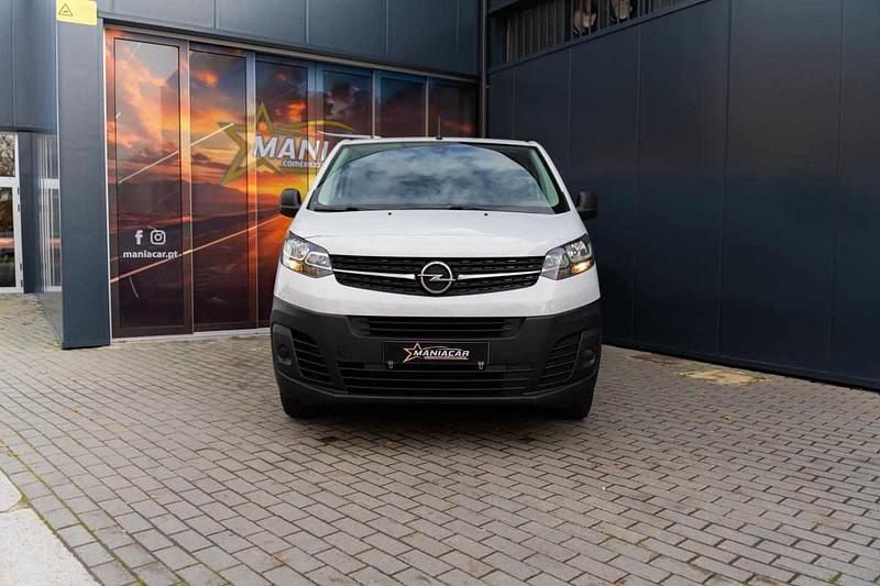 Usado Opel Vivaro 90 HP (66 kW) 2023 Branco Monovolume