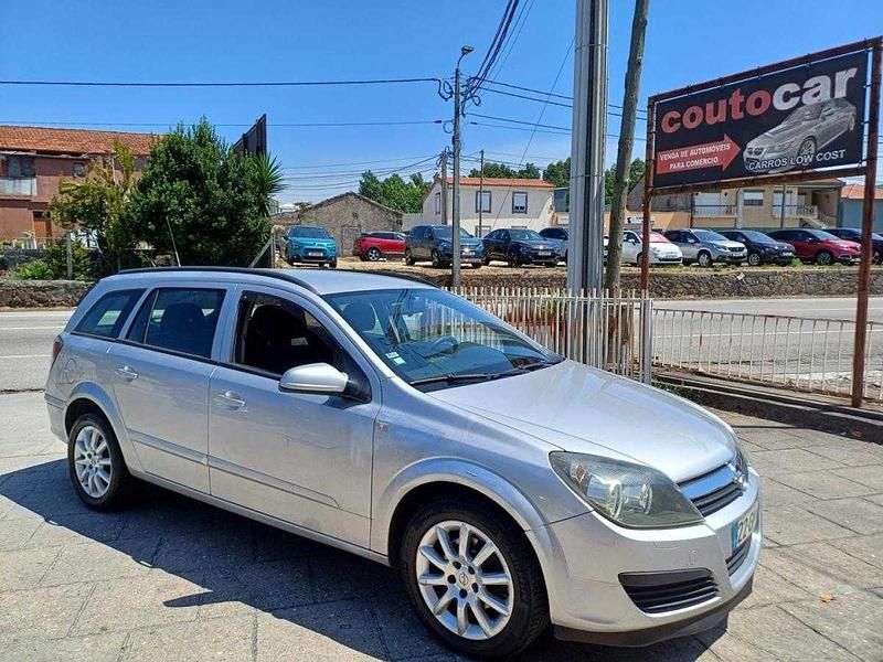 Cinzento Usado 2006 Opel Astra | € 2.699 (Bom preço) - Imagem 1/4