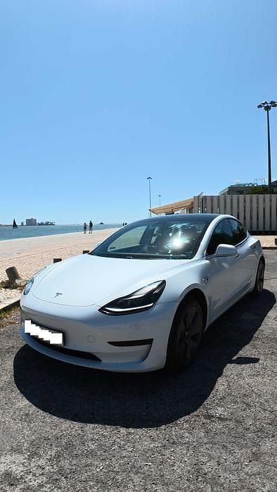 Usado 2020 Tesla Model 3 Standard Range Sedan | € 23.750 (Preço justo) - Imagem 1/4