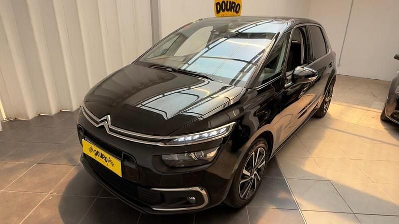 Preto Usado 2019 Citroën C4 Feel Monovolume | € 13.990 (Bom preço) - Imagem 1/4