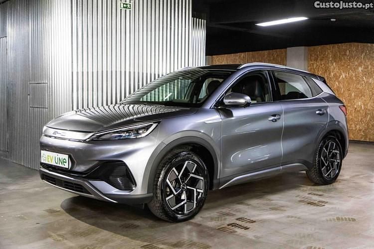 Usado BYD Atto 3 Comfort 150 kW (204 HP) 2024 Cinza SUV