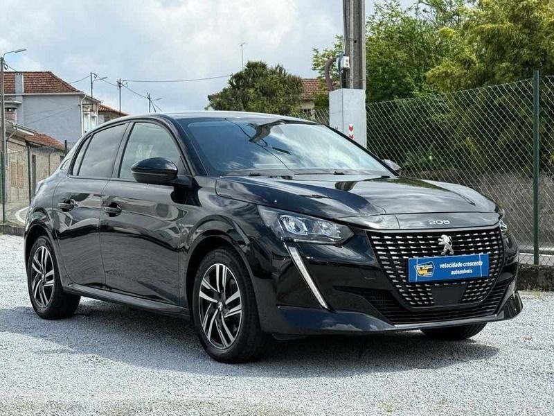 Preto Usado 2022 Peugeot 208 Citadino | € 15.750 (Preço justo) - Imagem 1/4